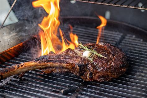 how to cook tomahawk ribeye on gas grill